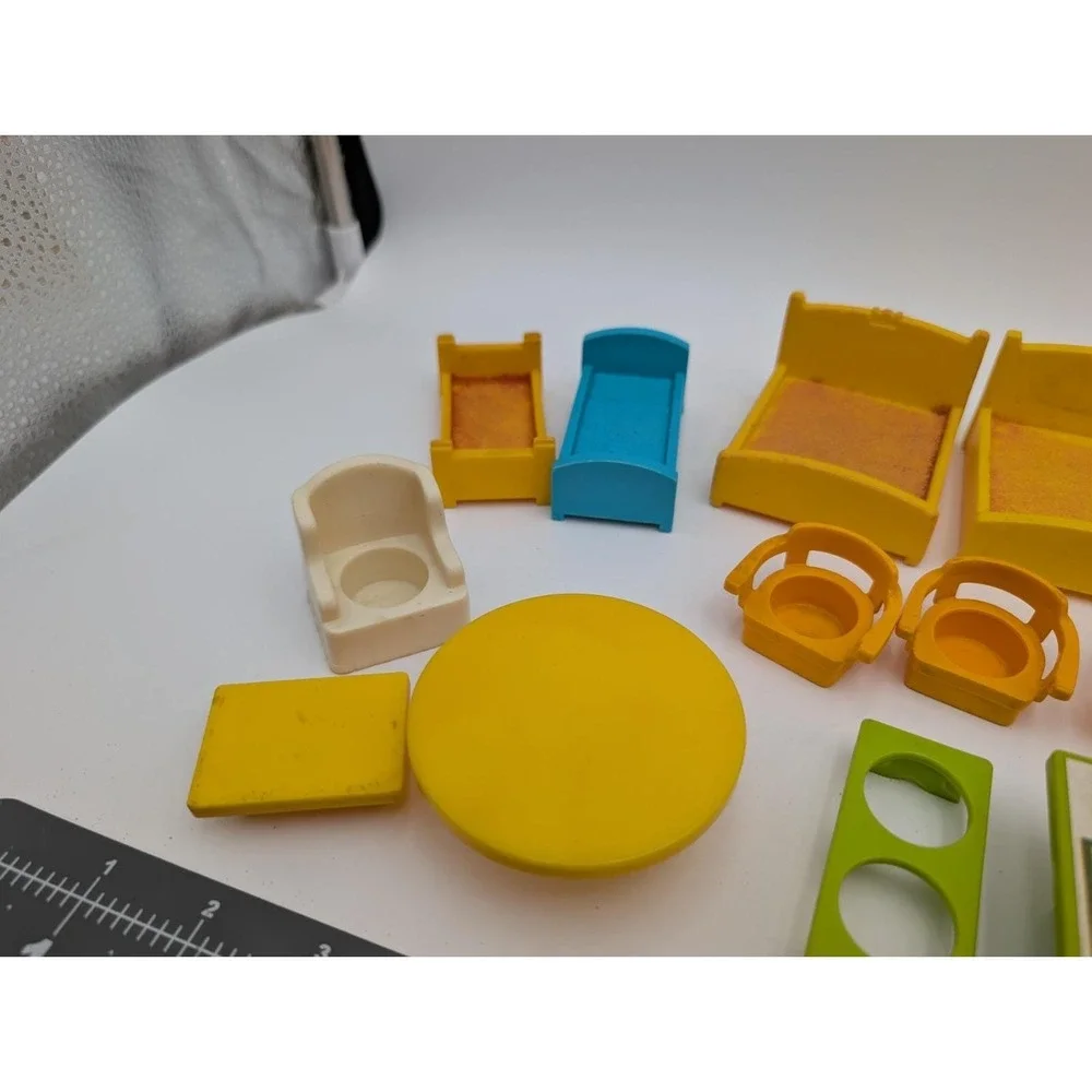 Fisher Price Little People Furniture Bed Picnic Table Bench Kitchen Vintage Lot